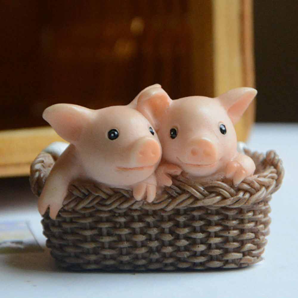 Cute Pig Statue Mini Landscape Figurine Desktop Decoration Miniature Resin Craft