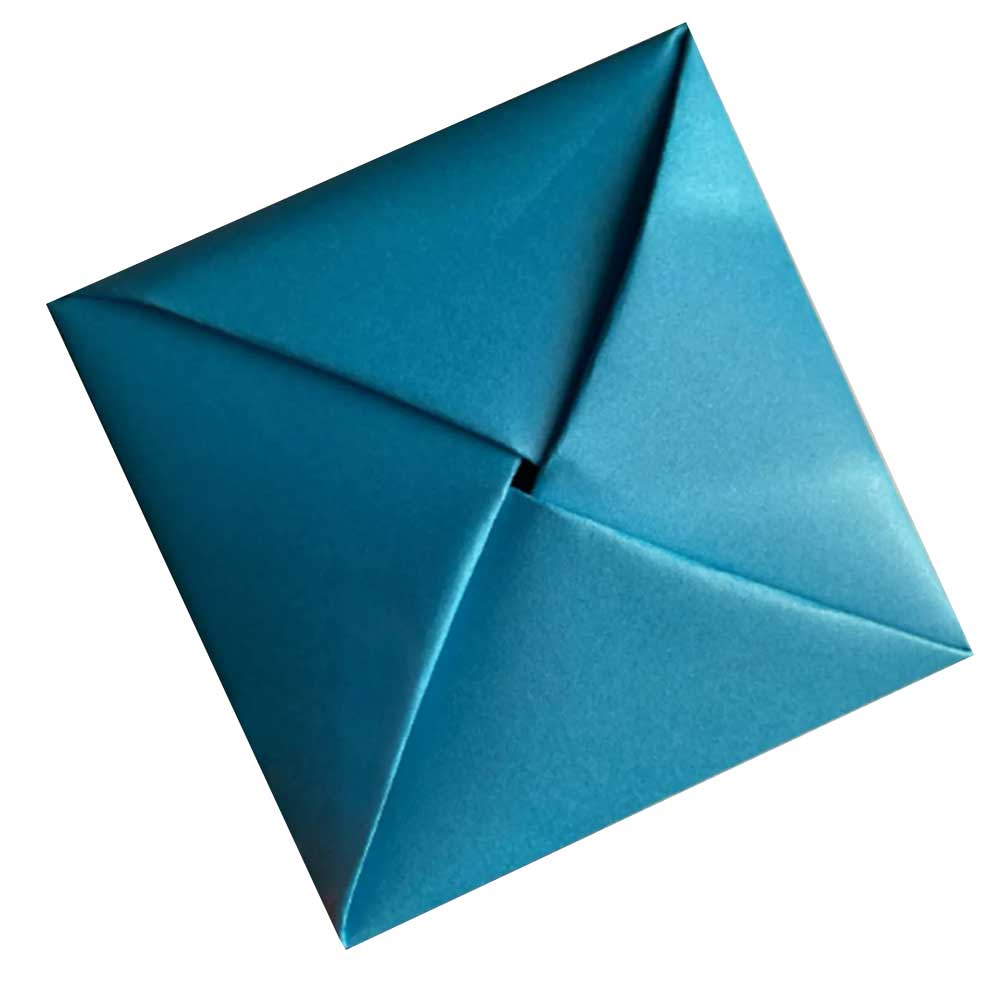 DDAKJI Games Battle Flip Challenge Squid Game Ready Made Large Cards Easy Flip