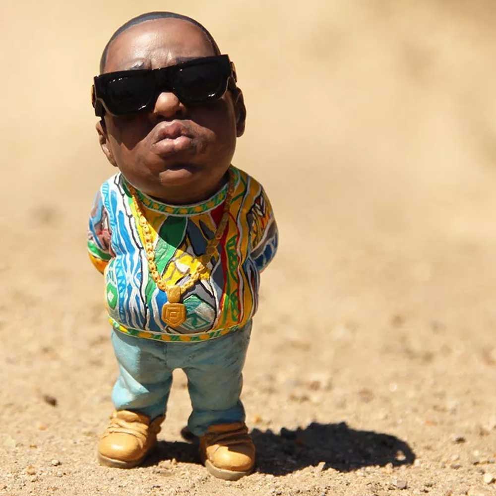 10cm Resin Small Pop-Rapper Star Tupac Figure Cool Hip Hop Guy Desktop Statue