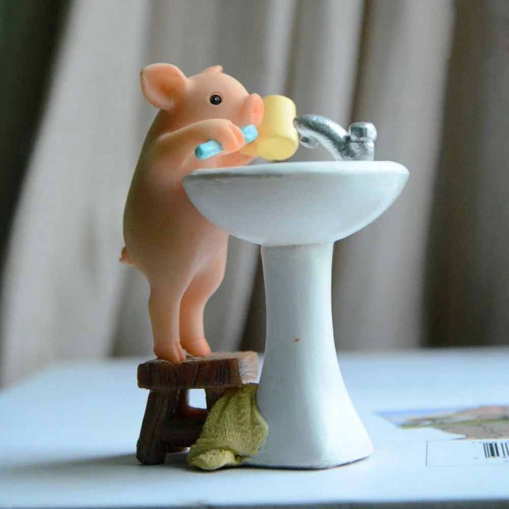 Cute Pig Statue Mini Landscape Figurine Desktop Decoration Miniature Resin Craft