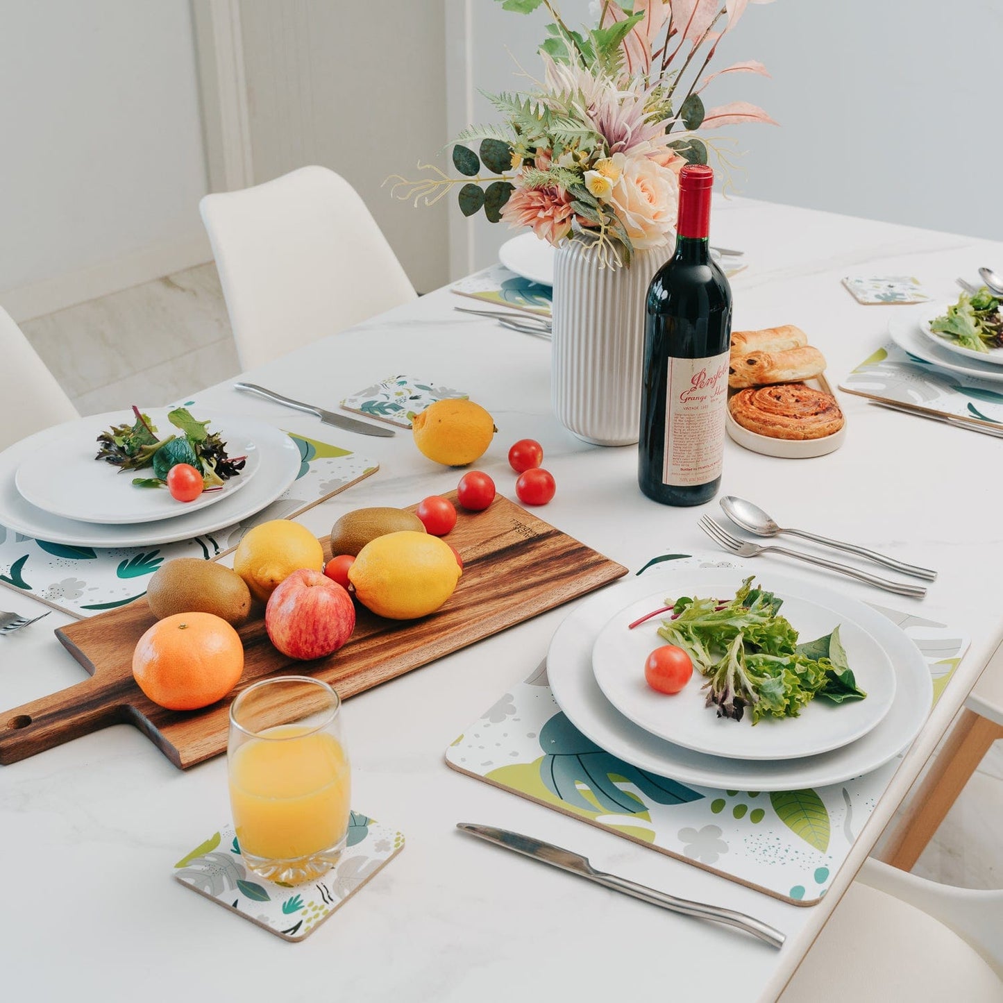 Clevinger 8 pcs MDF Placemats and Coasters Monstera