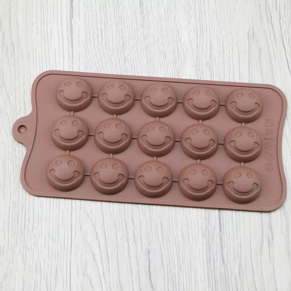 2X Silicone Smiley Face Molds - Chocolate Cake Ice Tray & Jelly Candy Baking Moulds