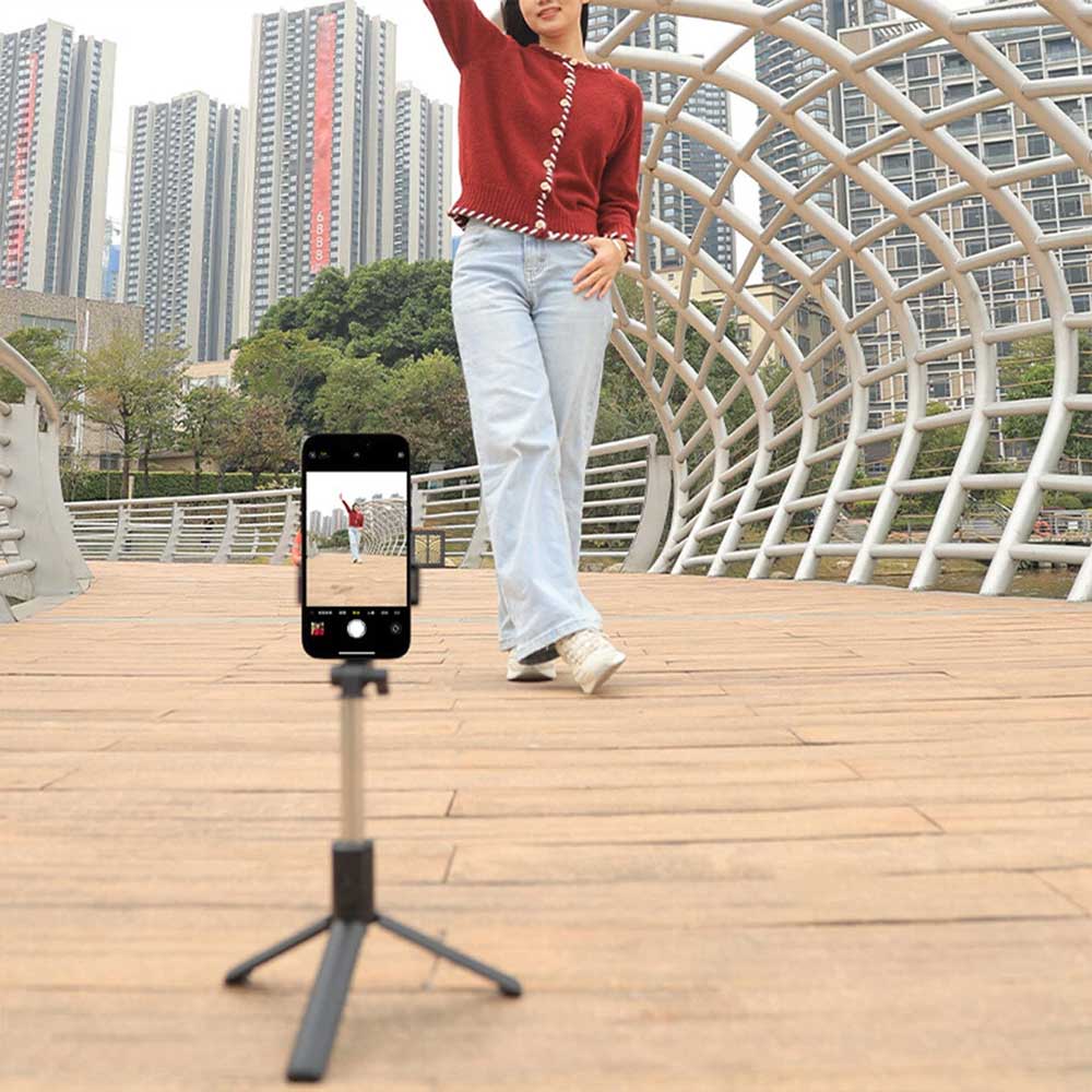 Wireless Magnetic Selfie Monitor Screen Phone Rear Camera Vlog Selfie Aid Device