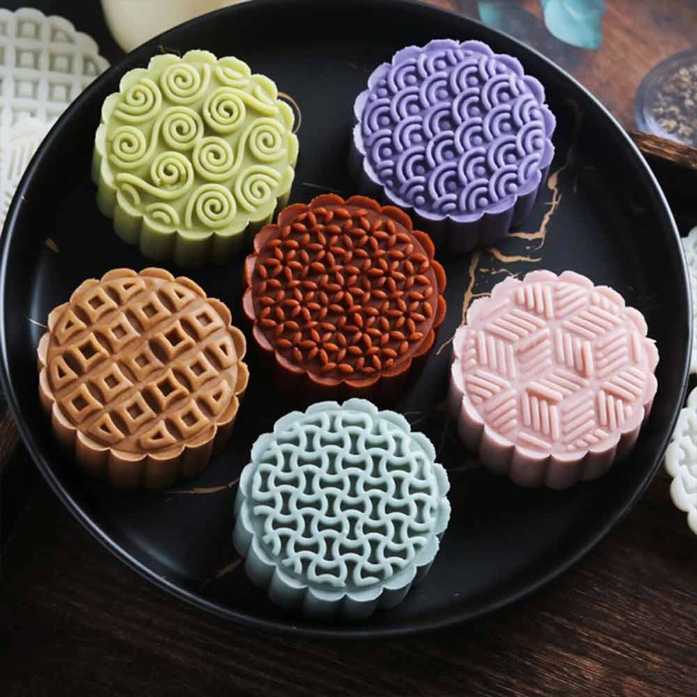 Hand Press Mooncake Mould – 6 Stamp Cookie Cutter for Green Bean Cakes