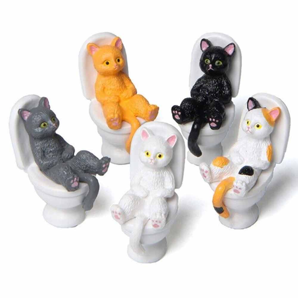 Cat On Toilet Statue Landscape Figurine Home Decorations Miniatures Ornament