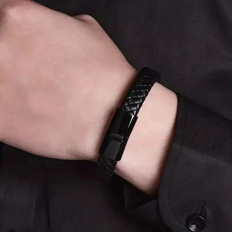 Mens Leather Braided Wristband Bracelet Stainless Steel Magnetic 6mm Black 21CM