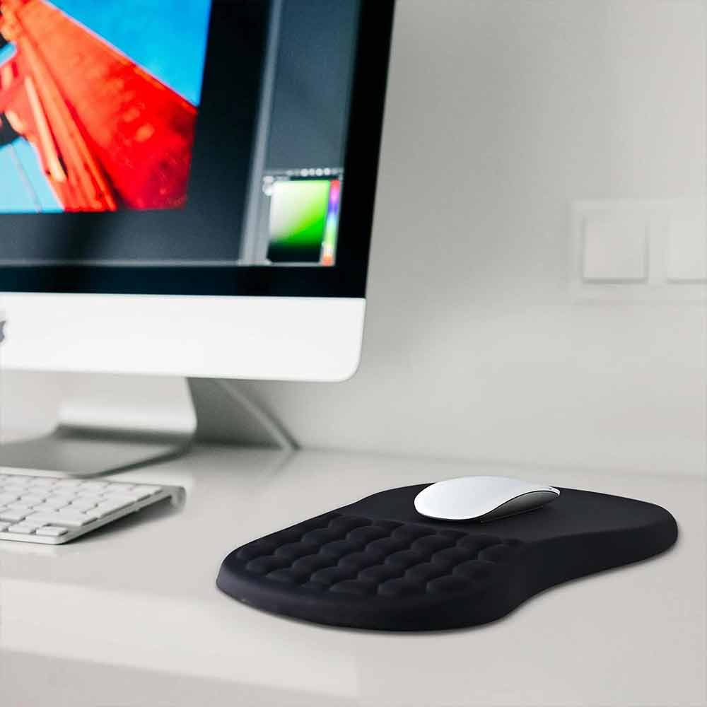 Ergonomic Mouse Pad with Wrist Support – Massage Design Gaming Mouse Mat, Non-Slip