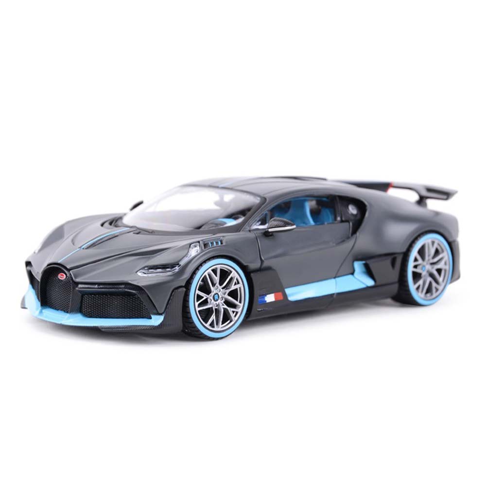 Diecast Bugatti Divo 1:32 – Alloy Model Car with Light, Music & Open Doors