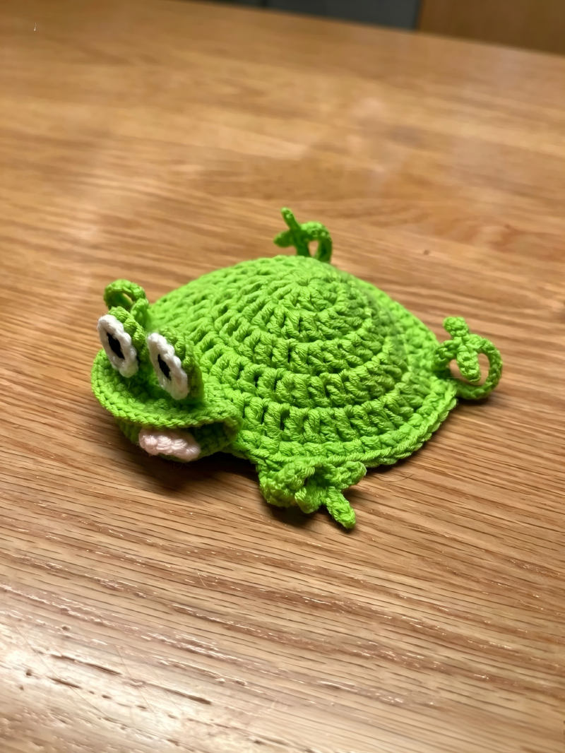 Handmade Crochet 3D Animal Coaster – Cute Knitted Mug Rug, Round Drink Cup Mat