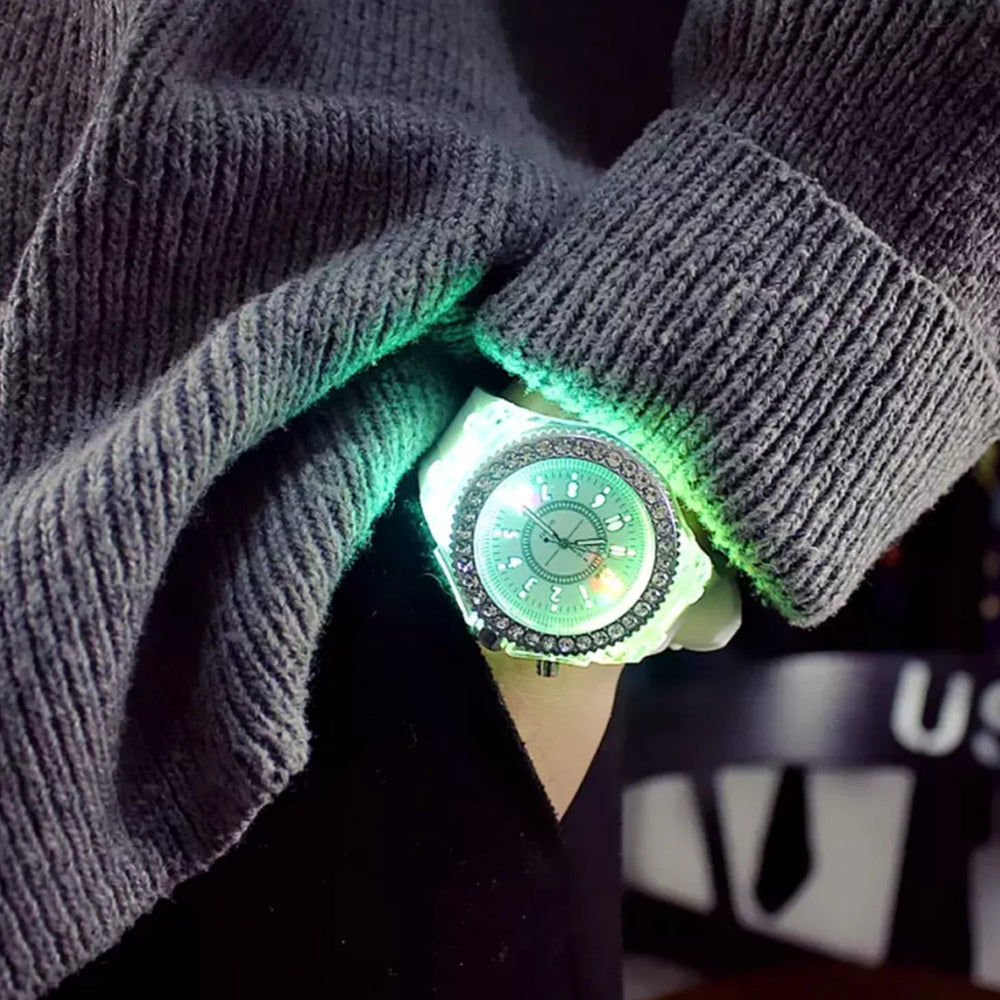 Men's Watch Teenage Women's Watch Crystal Quartz Bracelet with LED Illumination