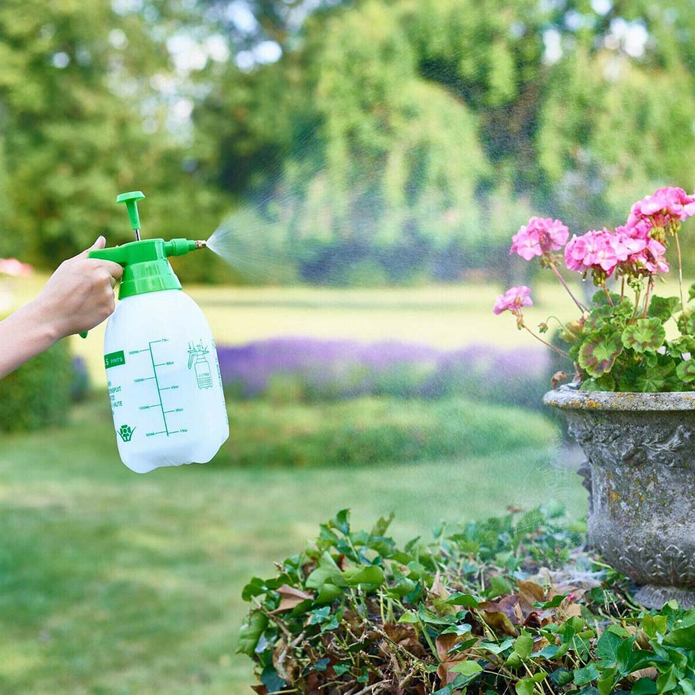 2L Pressure Pump Spray Bottle Easy Pump Adjustable Nozzle Garden Chemical Use