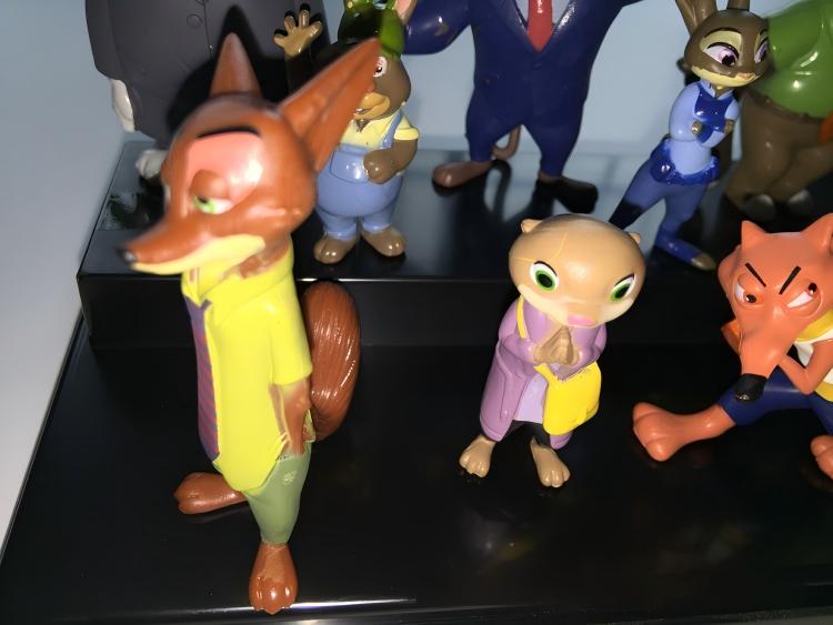 12pcs Cartoon Animal Mini PVC Figures -Colorful Character Collection Set