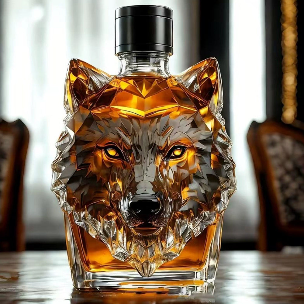 Unique Animal Glass Decanter – Wolf Head Whiskey Bottle for Wine & Spirits