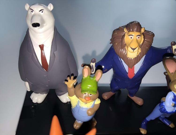 12pcs Cartoon Animal Mini PVC Figures -Colorful Character Collection Set