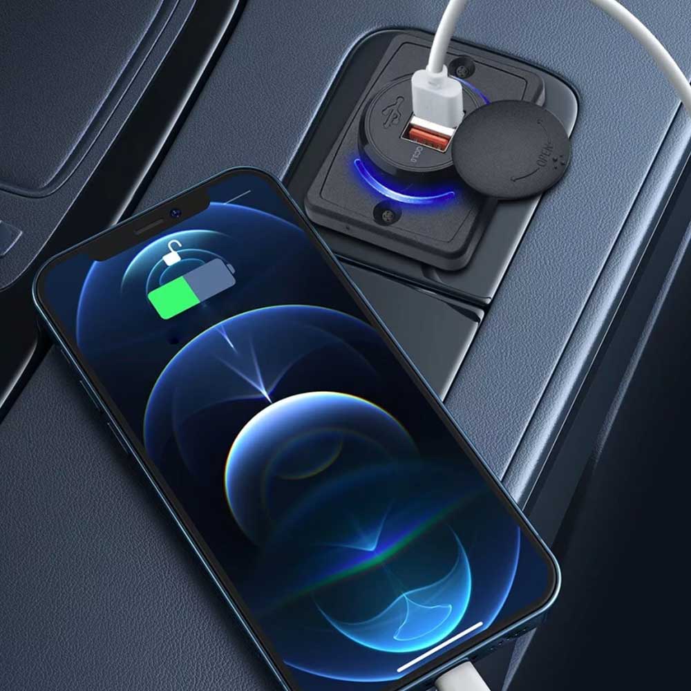 Dual QC3.0 USB Port Car Fast Charger 3.1A 12/24V Socket Outlet Panel Car Caravan RV