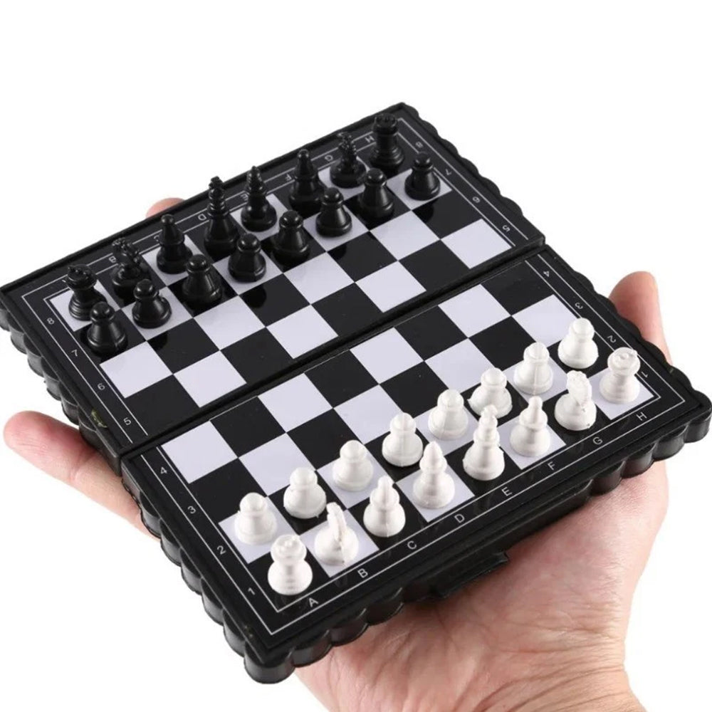 Portable Folding Chess Set – Magnetic Mini Travel Pocket Board Game