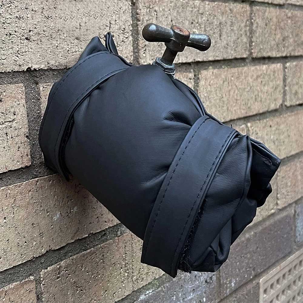 Waterproof Outdoor Tap Cover - Frost Protector Insulated Winter Jacket for Garden