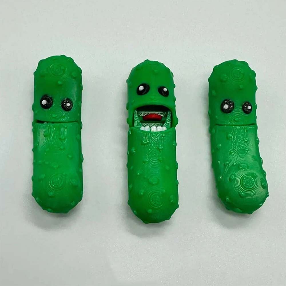 3D Printed Pickles in Mason Jar – Fun Articulated Pickle Gifts with Movable Mouths