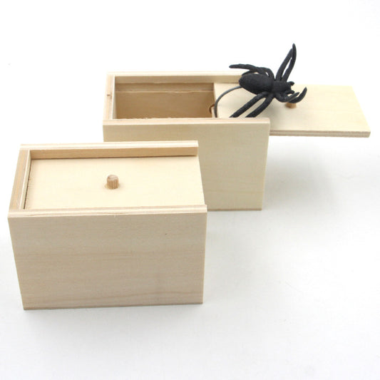Halloween Toys Prank Spider Scare Box Hidden in Case Trick Play Joke Scare Box