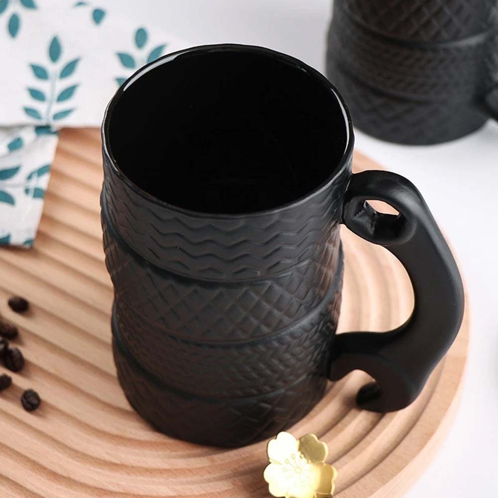 Novelty Tyre Coffee Mug – 500ml for Car Enthusiasts, Mechanics, Motorsport, 4x4, Rally, F1