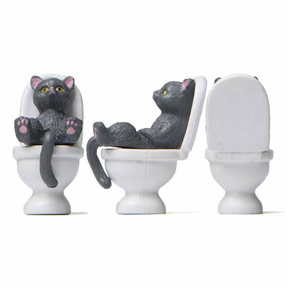 Cat On Toilet Statue Landscape Figurine Home Decorations Miniatures Ornament
