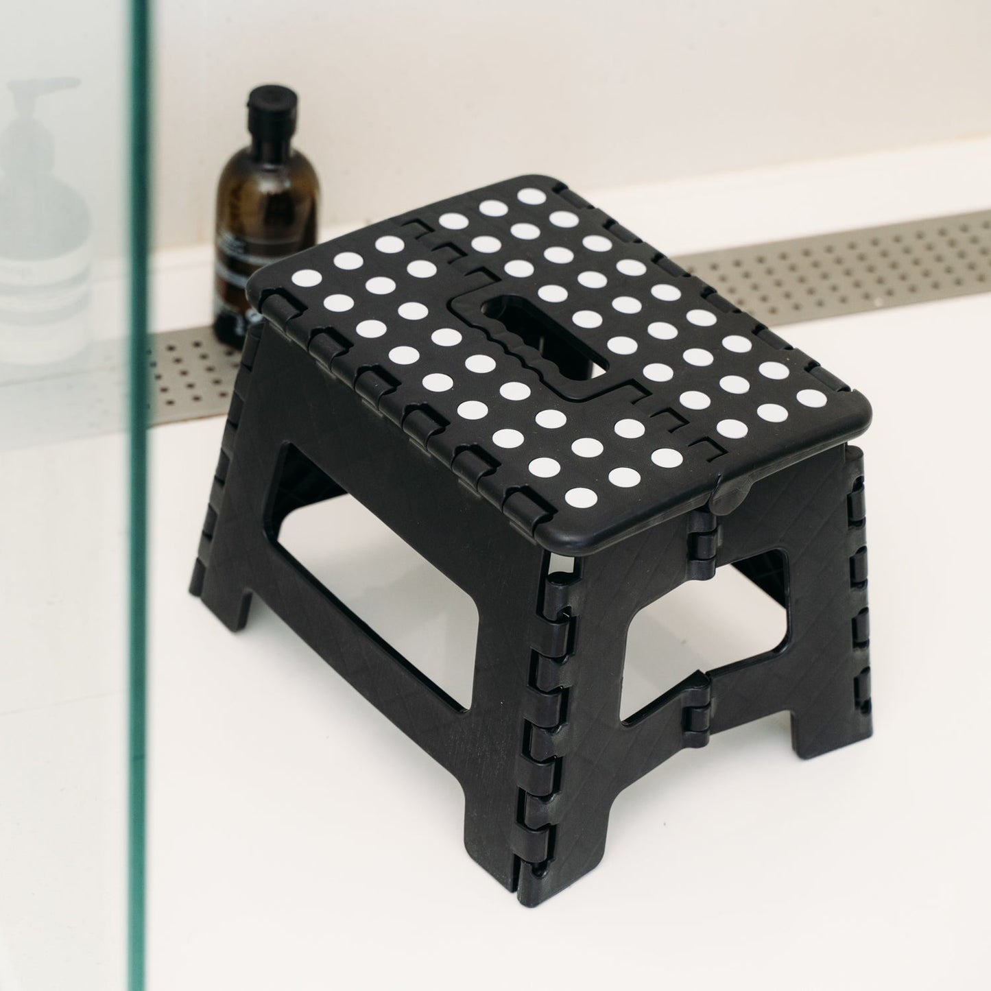 Stool Portable Plastic Foldable Chair Outdoor Bathroom Kitchen Adult Kids Black