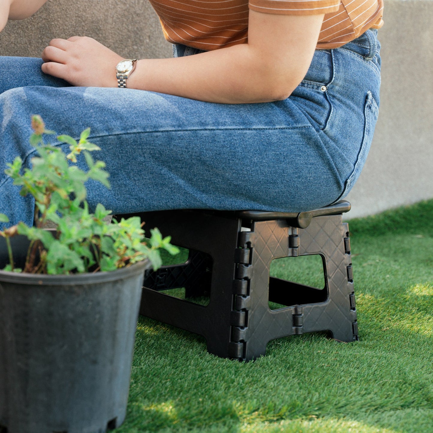 Stool Portable Plastic Foldable Chair Outdoor Bathroom Kitchen Adult Kids Black