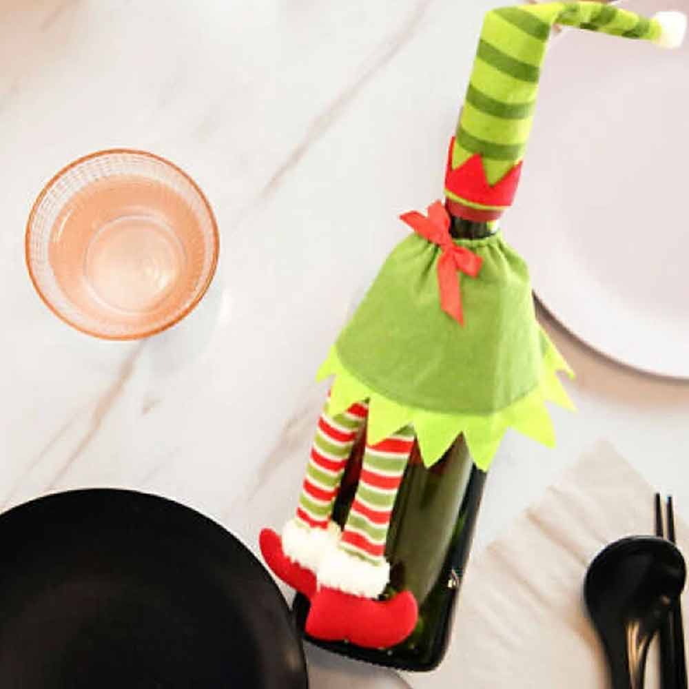 4PCS Christmas Bottle Toppers – Santa Hat Wine Covers for Holiday Table Decor