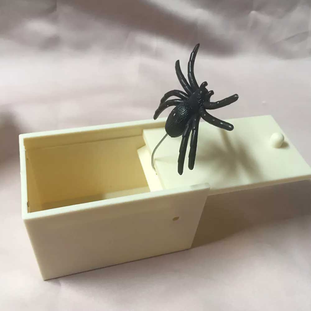 Halloween Toys Prank Spider Scare Box Hidden in Case Trick Play Joke Scare Box
