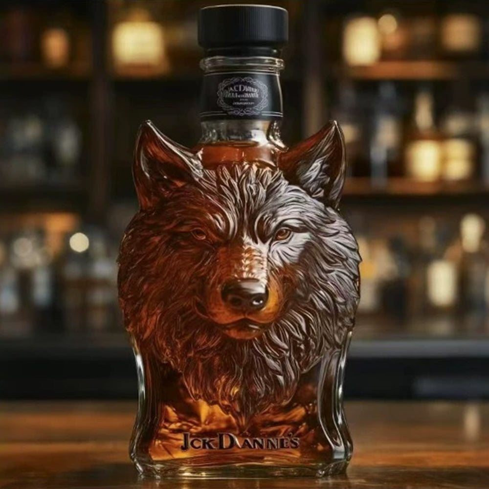 Unique Animal Glass Decanter – Wolf Head Whiskey Bottle for Wine & Spirits