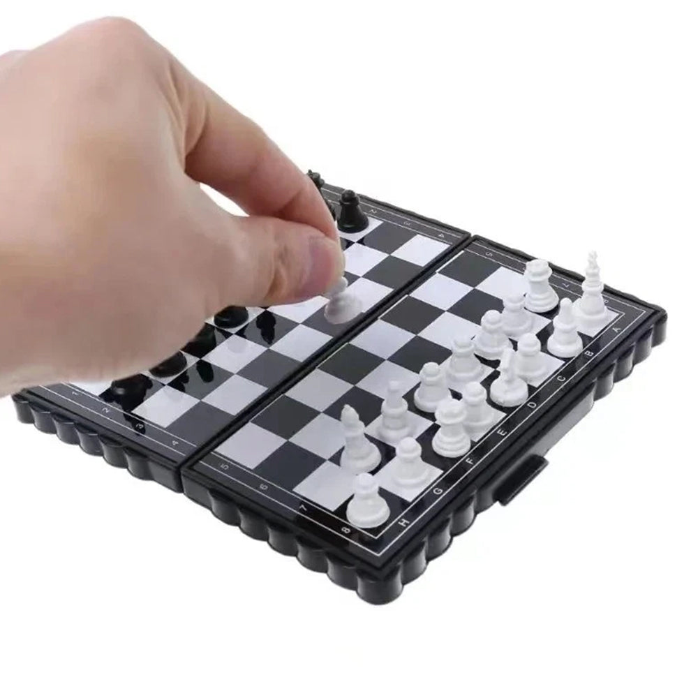Portable Folding Chess Set – Magnetic Mini Travel Pocket Board Game