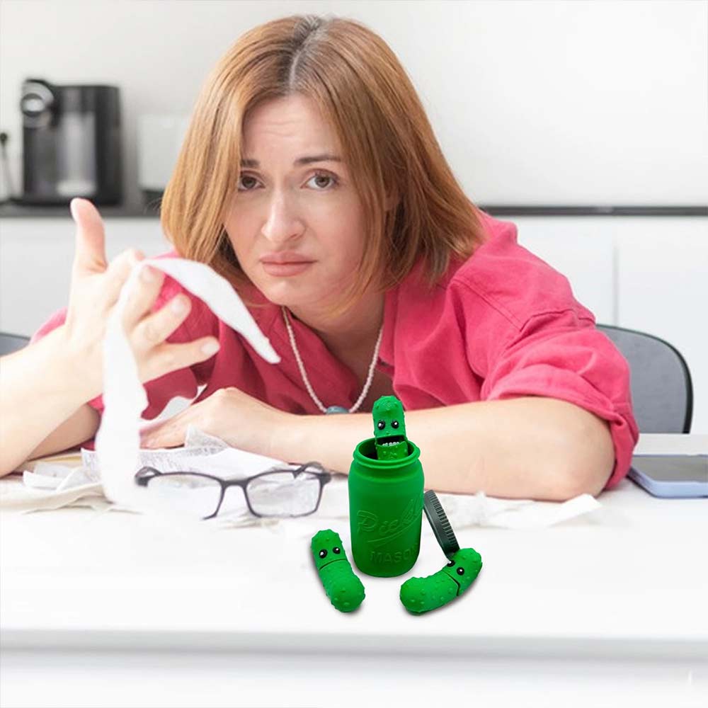 3D Printed Pickles in Mason Jar – Fun Articulated Pickle Gifts with Movable Mouths
