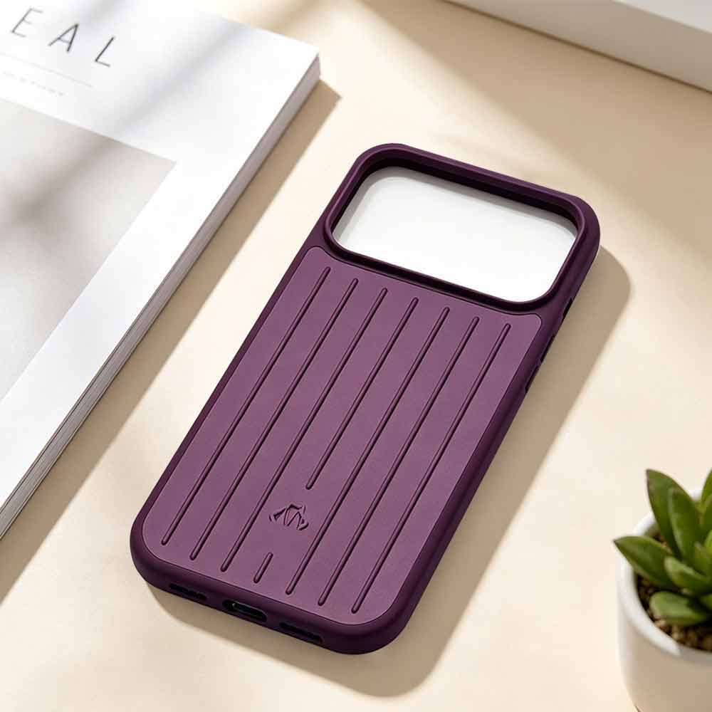 Burgundy Phone Case for iPhone 18 Pro  – Aluminum-Look Hard Shell Cover