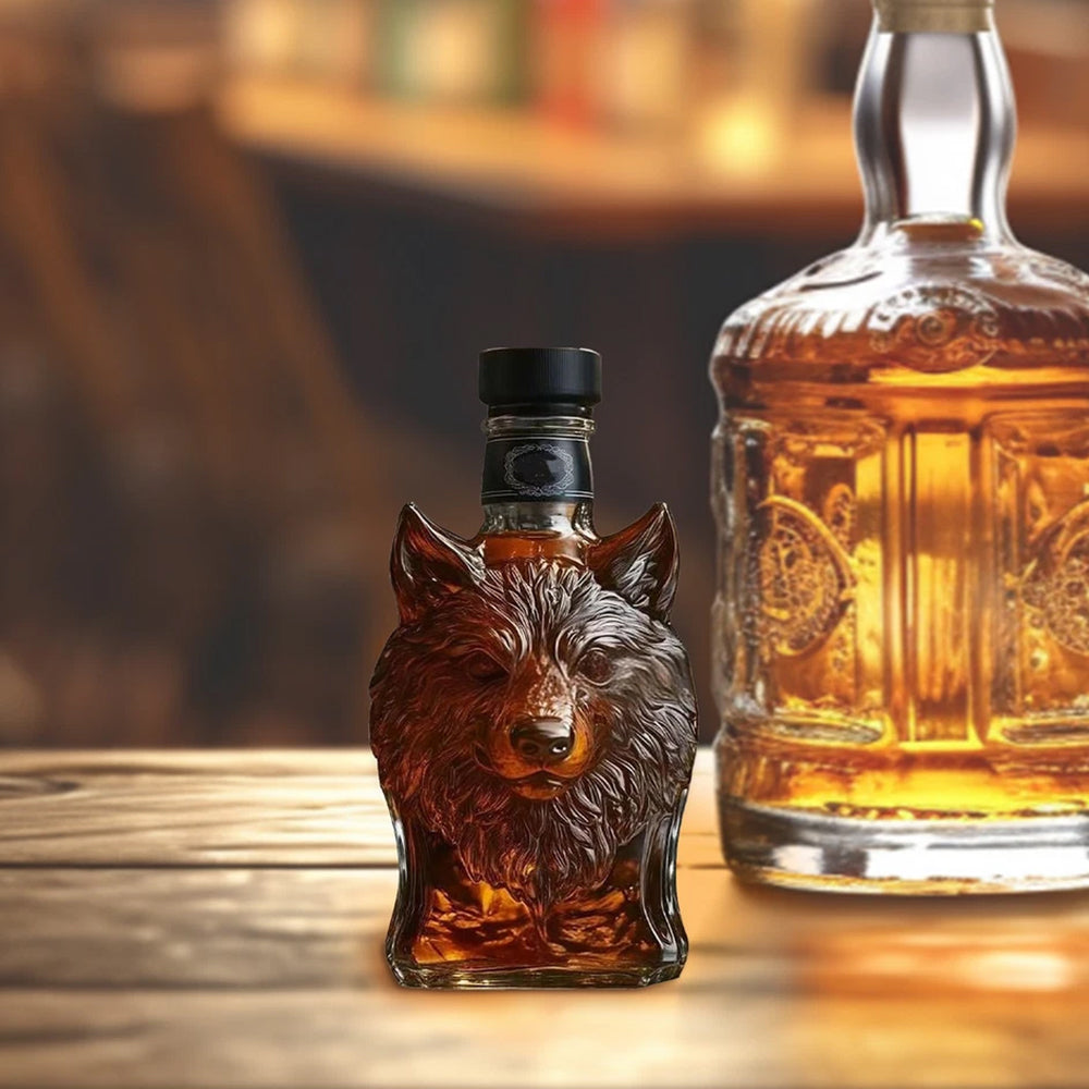 Unique Animal Glass Decanter – Wolf Head Whiskey Bottle for Wine & Spirits