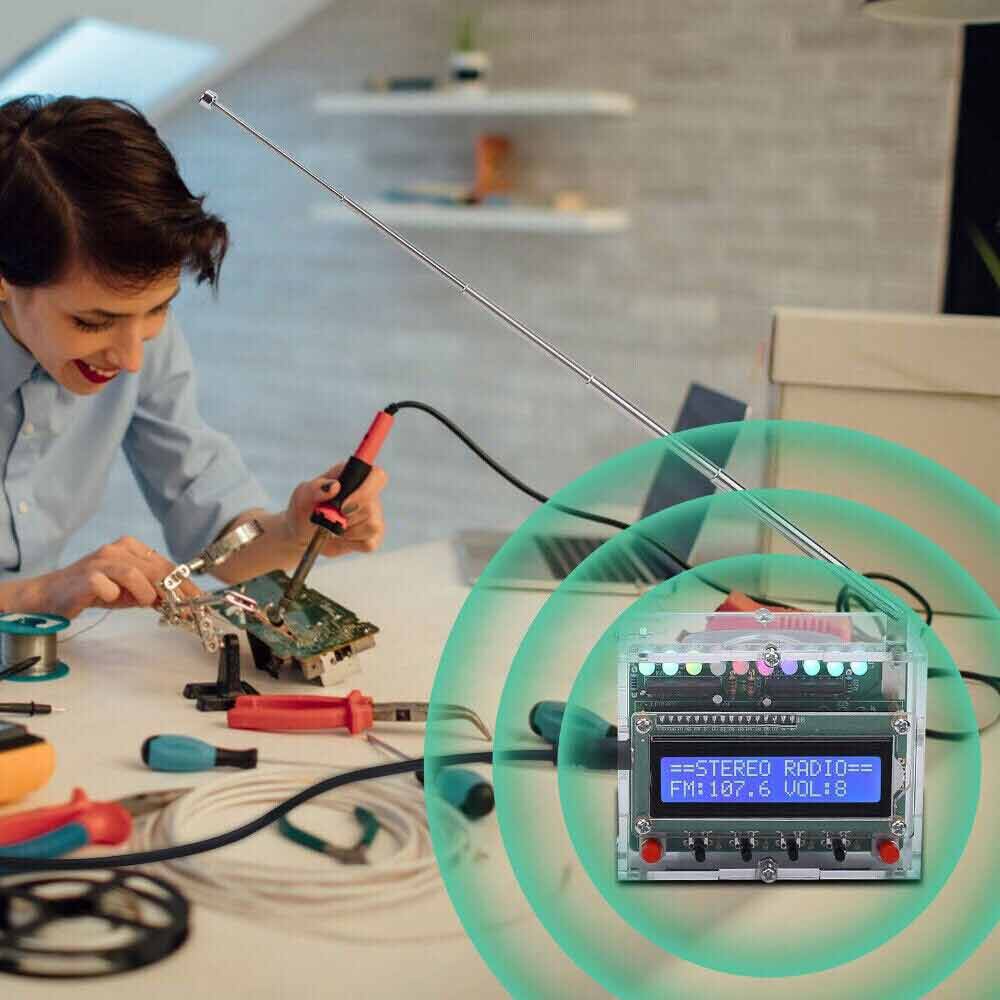 DIY Electronics Kits RDA5807 FM Radio-Receiver 5W Amplifier Audio Indicator