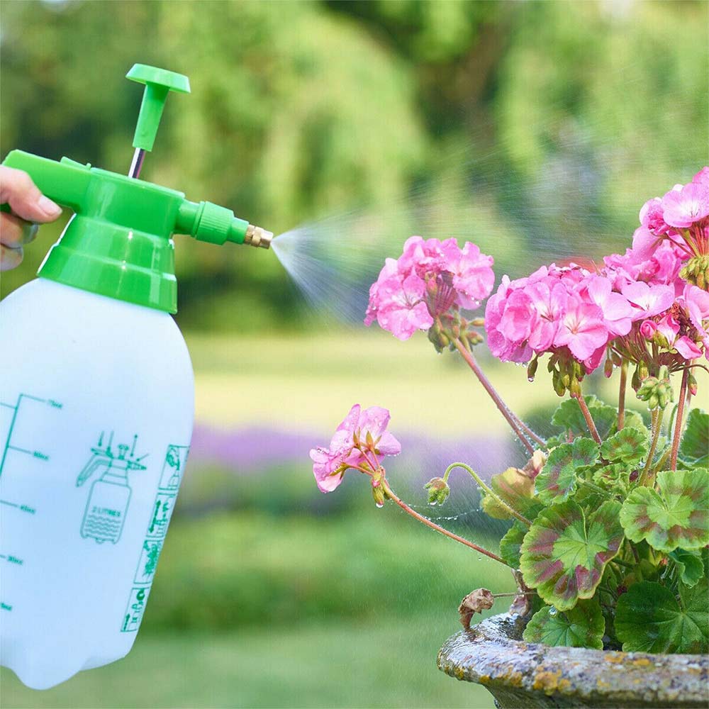 2L Pressure Pump Spray Bottle Easy Pump Adjustable Nozzle Garden Chemical Use