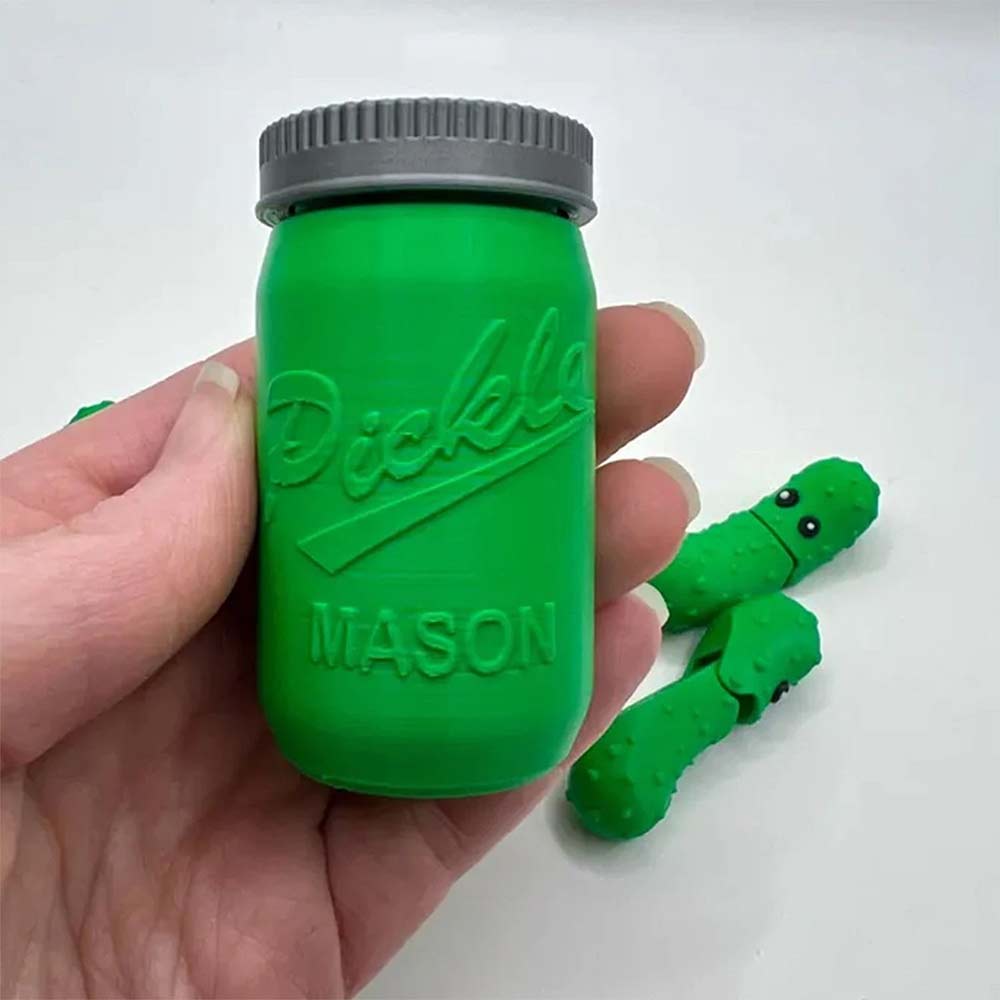 3D Printed Pickles in Mason Jar – Fun Articulated Pickle Gifts with Movable Mouths