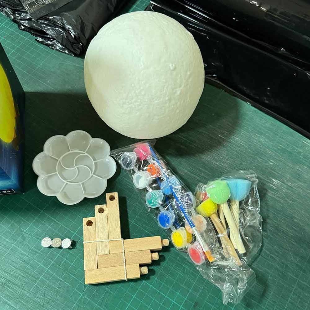 DIY 3D Moon Lamp Kit – Paint Your Own, Creative Craft Gift for Ages 3-12