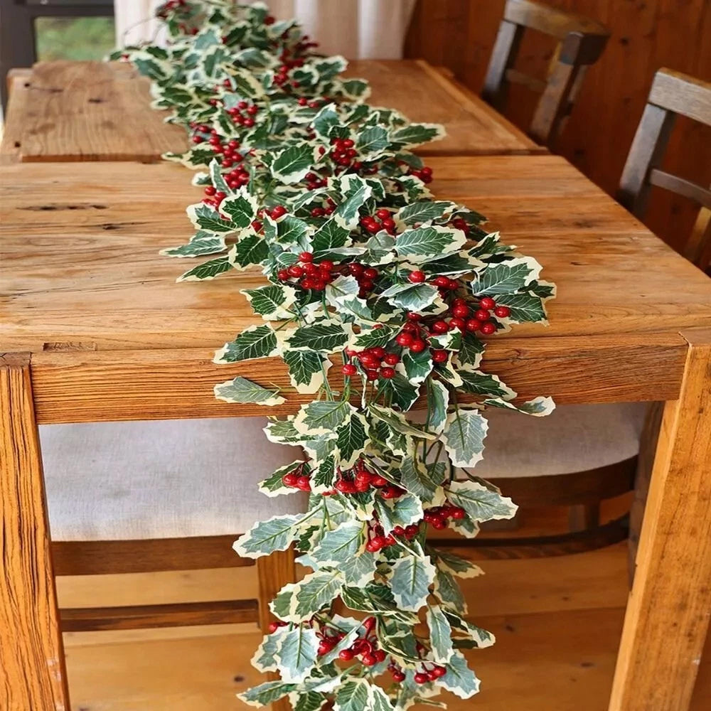2Pcs 2.2M Christmas Garland with Holly Leaves & Red Berries Artificial Greenery for Fireplace, Stairs & Door Decor
﻿