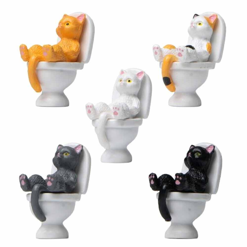 Cat On Toilet Statue Landscape Figurine Home Decorations Miniatures Ornament